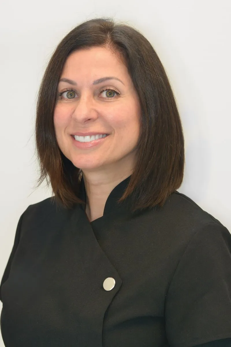 Rosa Rodrigues-Zaharie – Hanlon Creek Dental